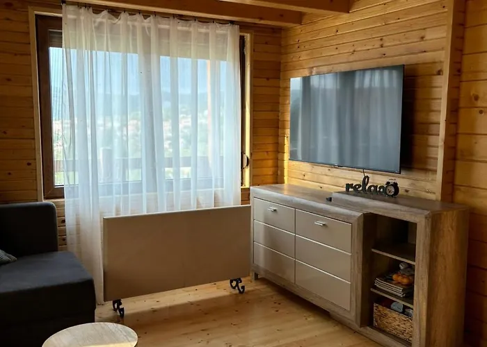 Brvnara בית נופש